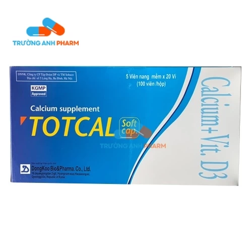 Thuốc Totcal Soft Capsule -  Hộp 20 vỉ x 5 viên  Nhà sản xuất: Dongkoo Pharm Co., Ltd &#8211; HÀN QUỐC  Mã sản Phẩm: PC677  Chú ý: Bài viết trên chỉ mang tính chất tham khảo, liều lượng dùng thuốc cụ thể nên theo chỉ định của bác sĩ kê đơn thuốc